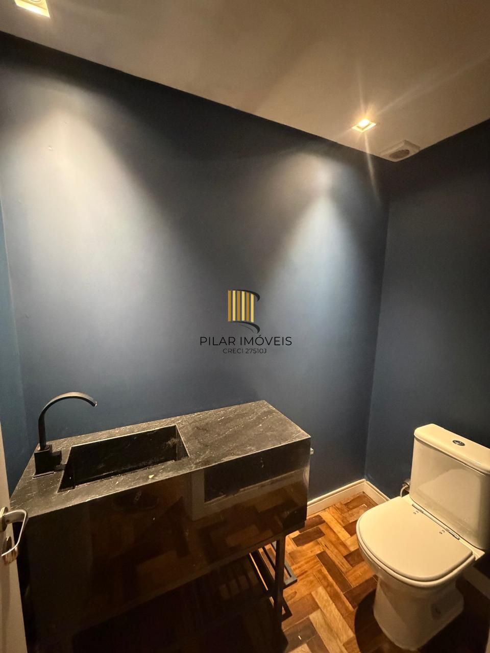 Apartamento 3 Dormitórios Reformado no Centro Histórico