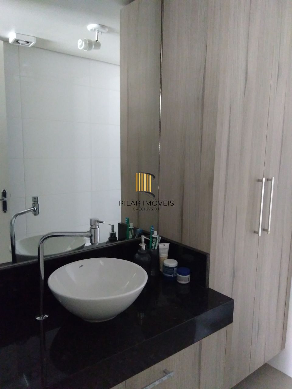 Cobertura duplex de 2 dormitórios com 1 vaga bairro Santos Dumont São Leopoldo