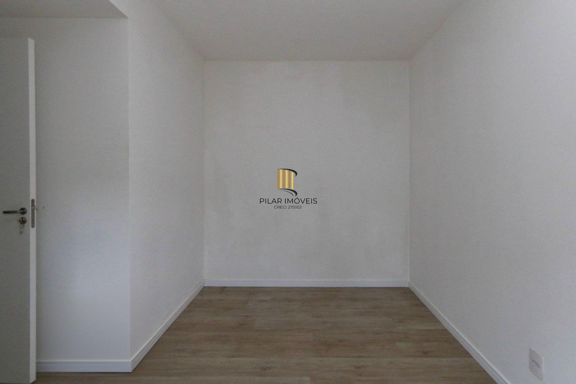 Apartamento de 2 dormitórios, elevador, 1 vaga de garagem em Canoas.