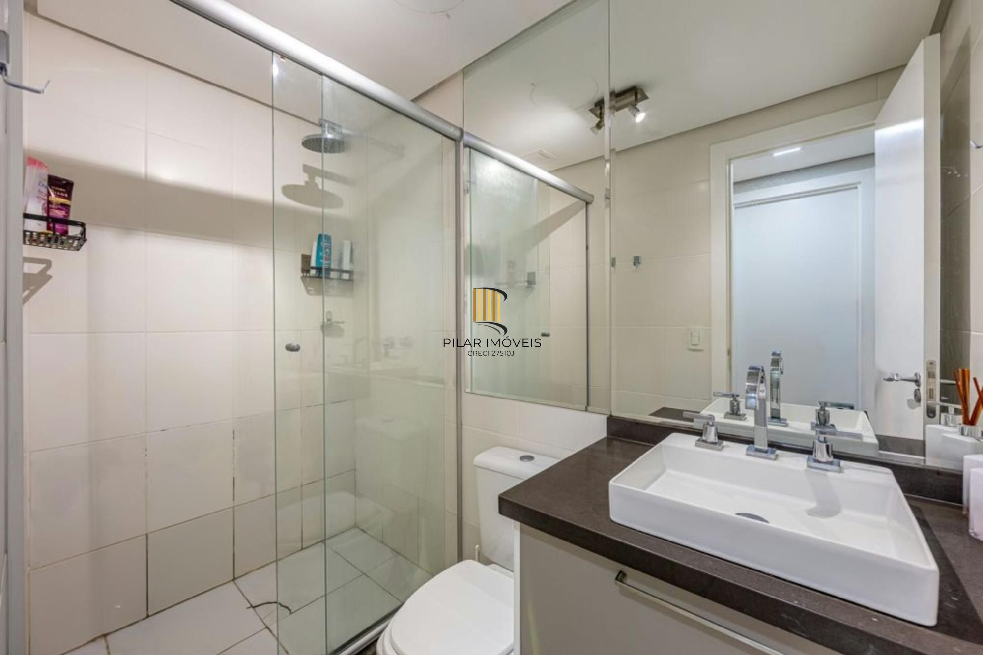 Apartamento 3 quartos, vaga, elevador e churrasqueira no bairro Petrópolis