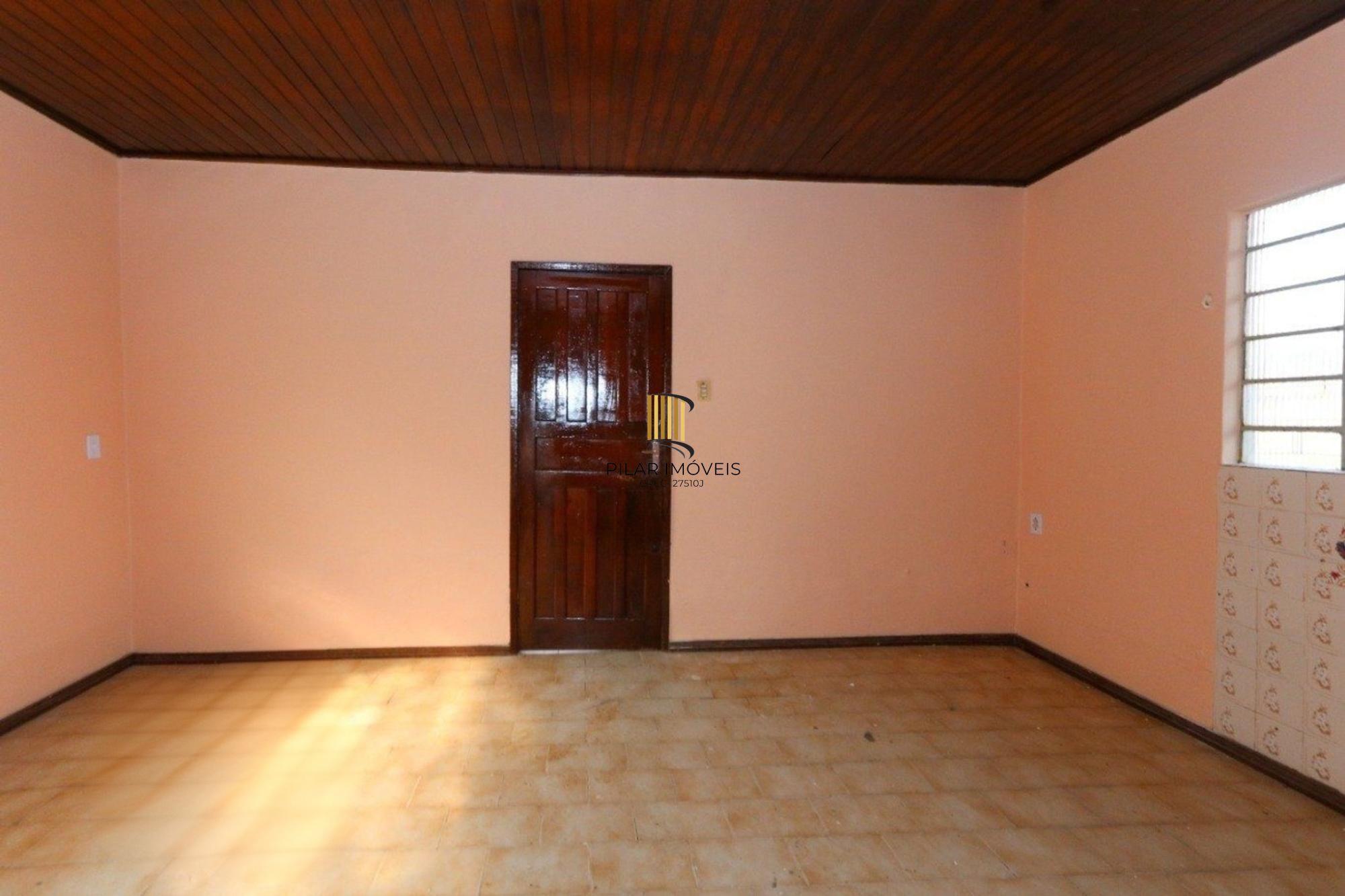 Casa de 3 dormitórios e 2 vagas de garagem no bairro Rio Branco em Canoas.