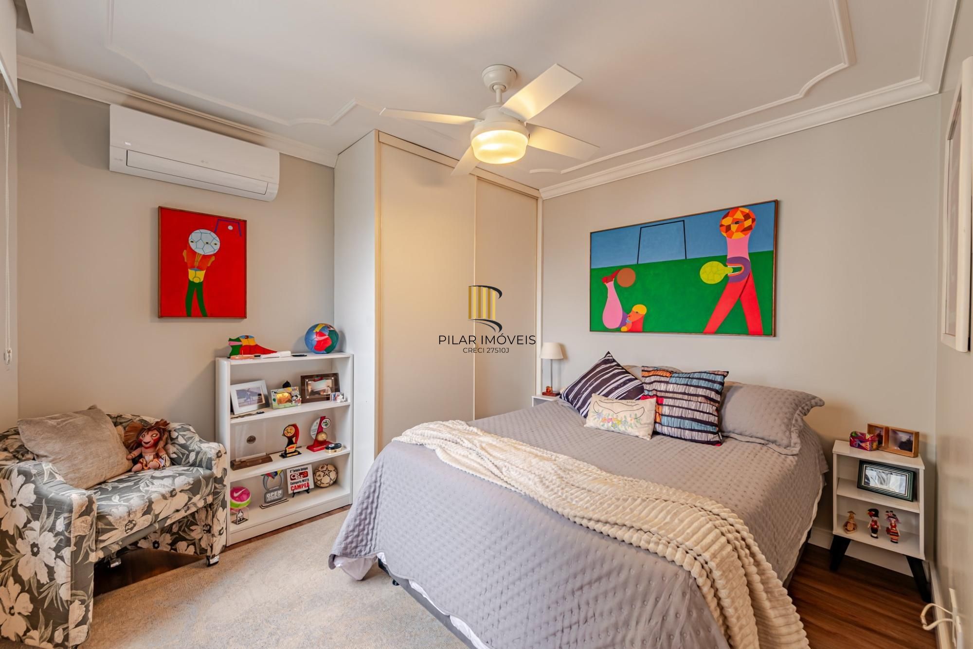 Apartamento de 3 dormitórios no bairro Menino Deus
