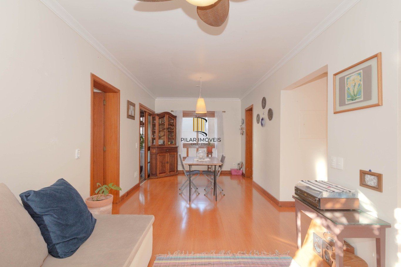Apartamento 3 dormitórios, 127 m², 2 vagas – Reformado e bem localizado