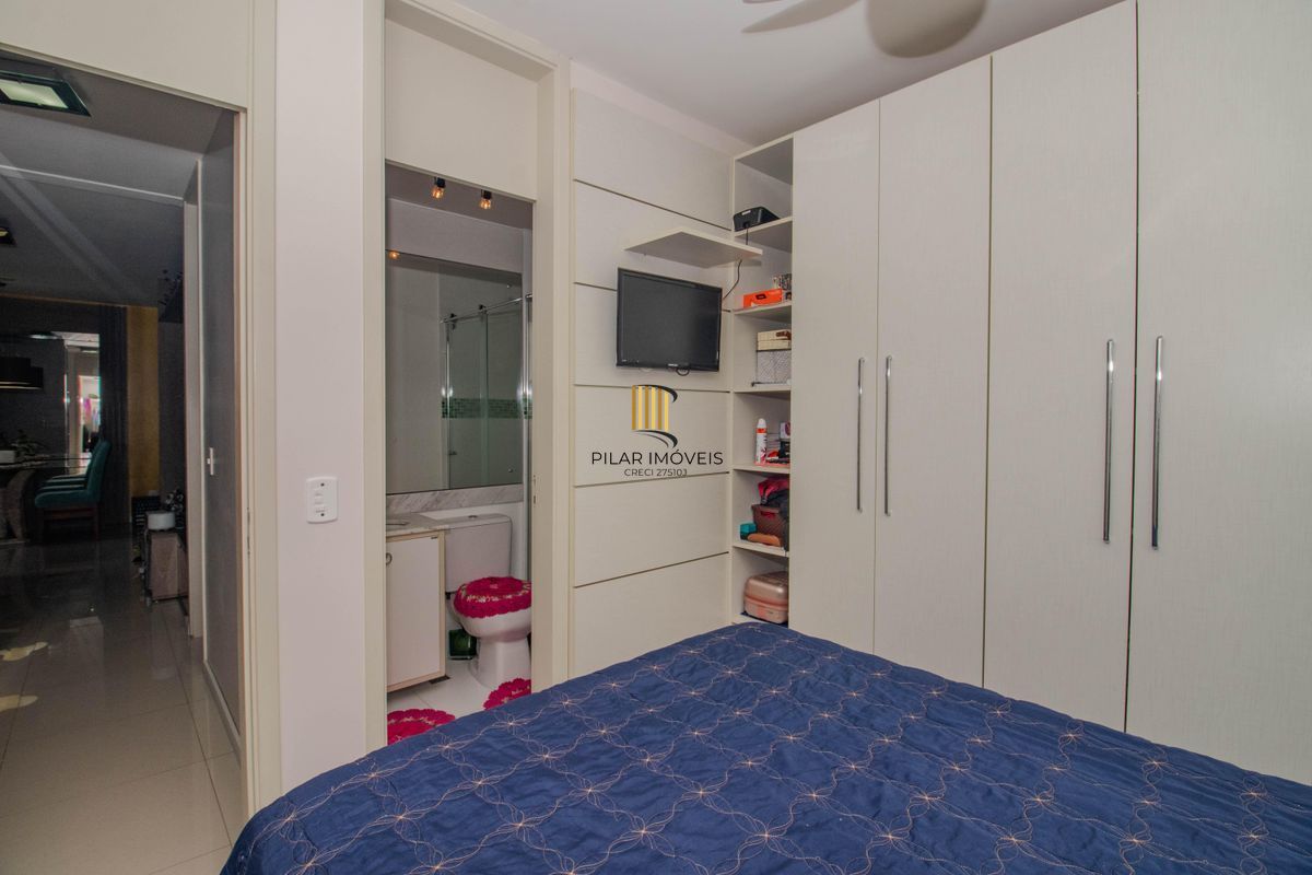 Apartamento com 67m², 3 dormitórios com vaga de garagem no bairro Morro Santana