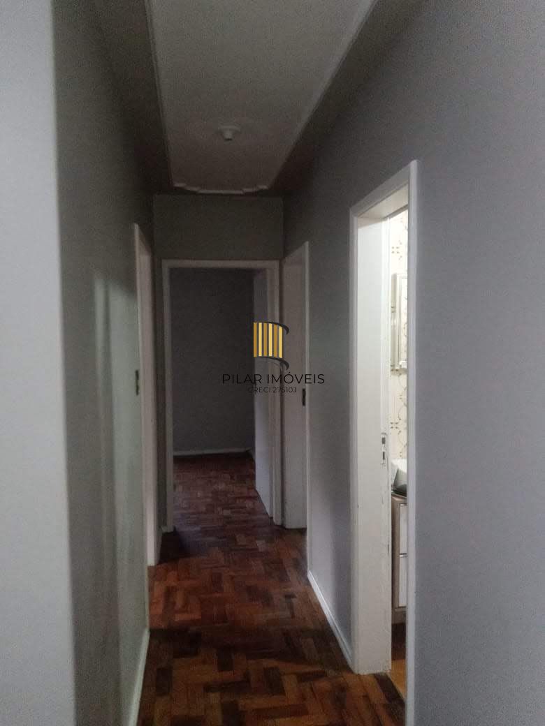 Apartamento de 3 dormitórios e demais peça Bairro Cristal