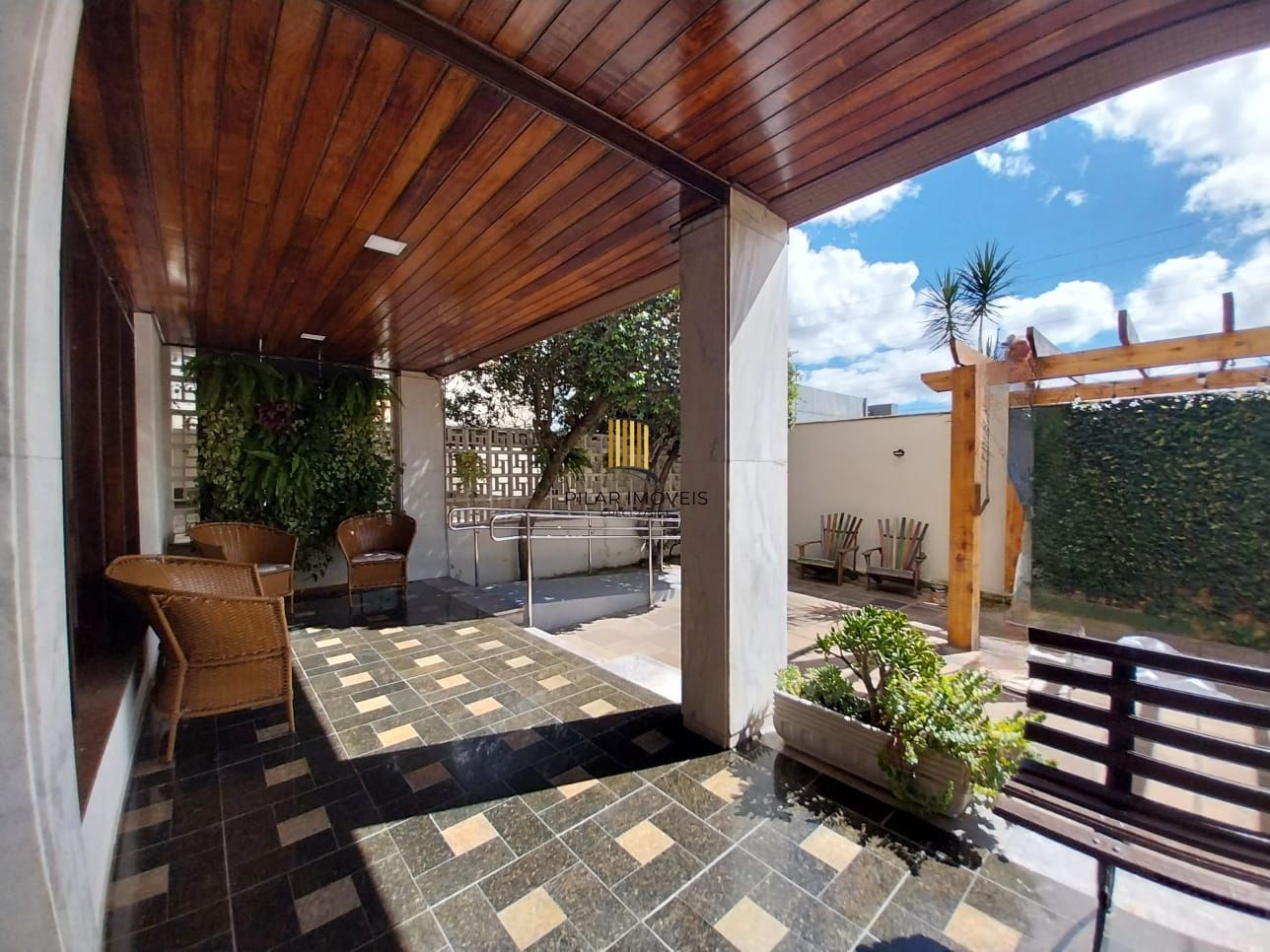 Apartamento 1 dormitório, elevador à venda Rua Albion