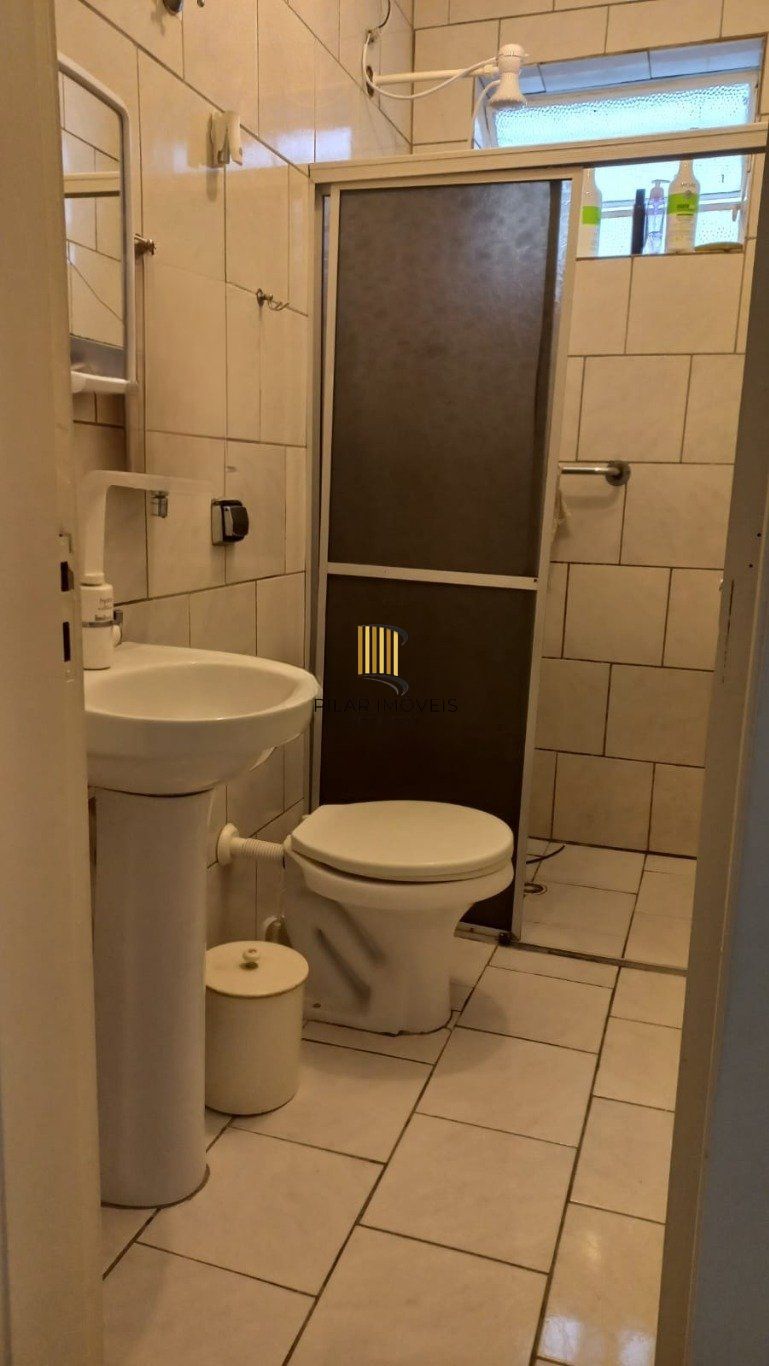 Apartamento 1 dormitório, 41m²– Rua Coronel Feijó