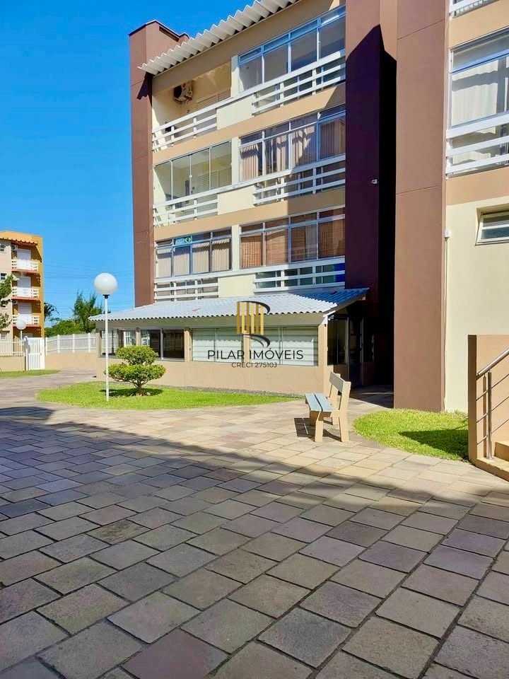 Apartamento 1 quarto com 1 vaga escriturada no condomínio Waikiki Capão Novo, Capão da Canoa.
