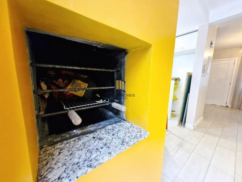 Casa de 2 dormitórios e 2 vagas de garagem em Canoas.