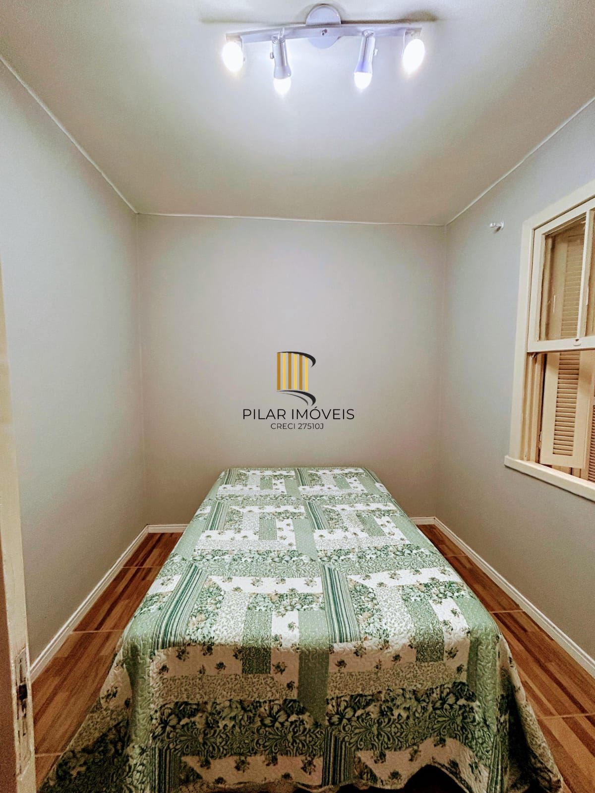 Apartamento Térreo, com 2 quartos e pátio privativo no bairro Cristo Redentor.