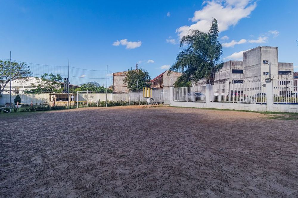 Apartamento com 2 quartos e 1 vaga e elevador no Bairro São Sebastião