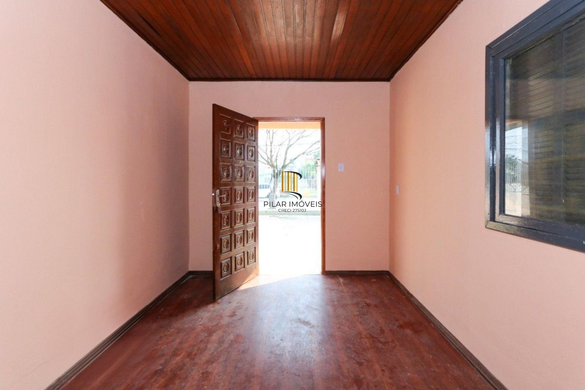 Casa de 3 dormitórios e 2 vagas de garagem no bairro Rio Branco em Canoas.