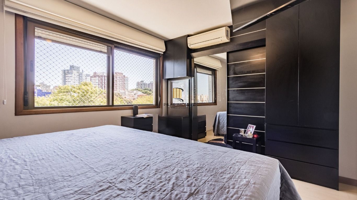 Apartamento com 3 quartos, 1 suíte, à venda no bairro Petrópolis