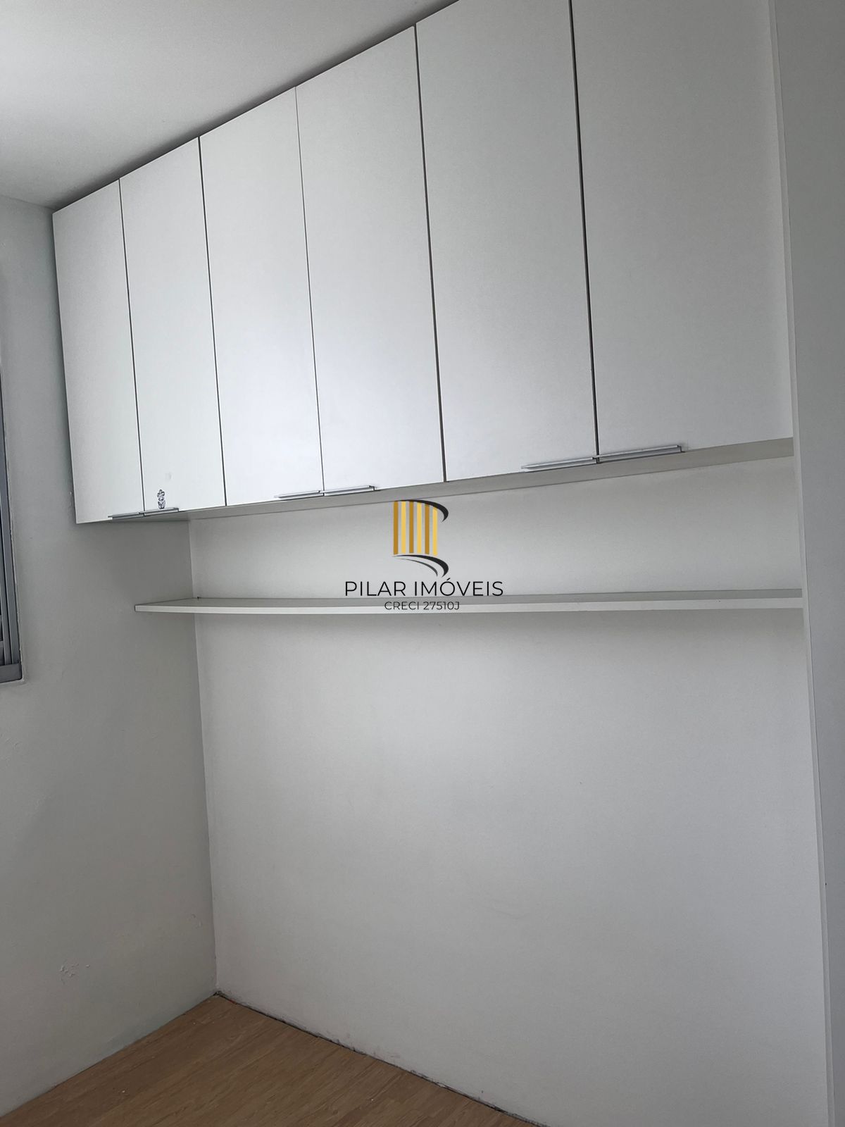 Apartamento com Sacada Morro Santana com 1 vaga de garagem