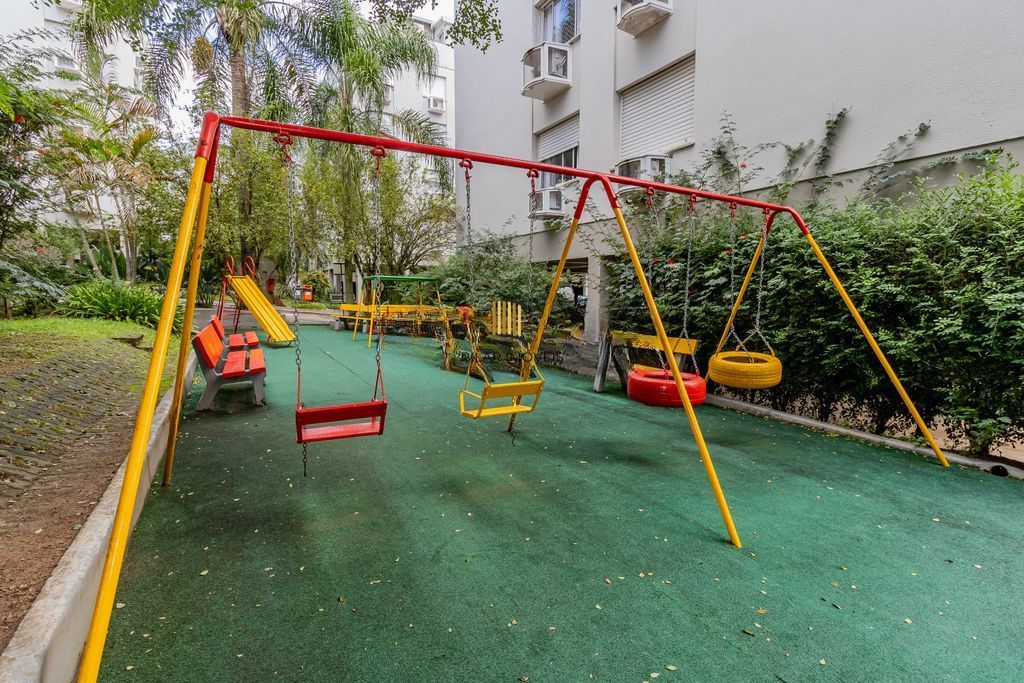 Apartamento a venda com 3 Dormitórios no Bairro passo da Areia.