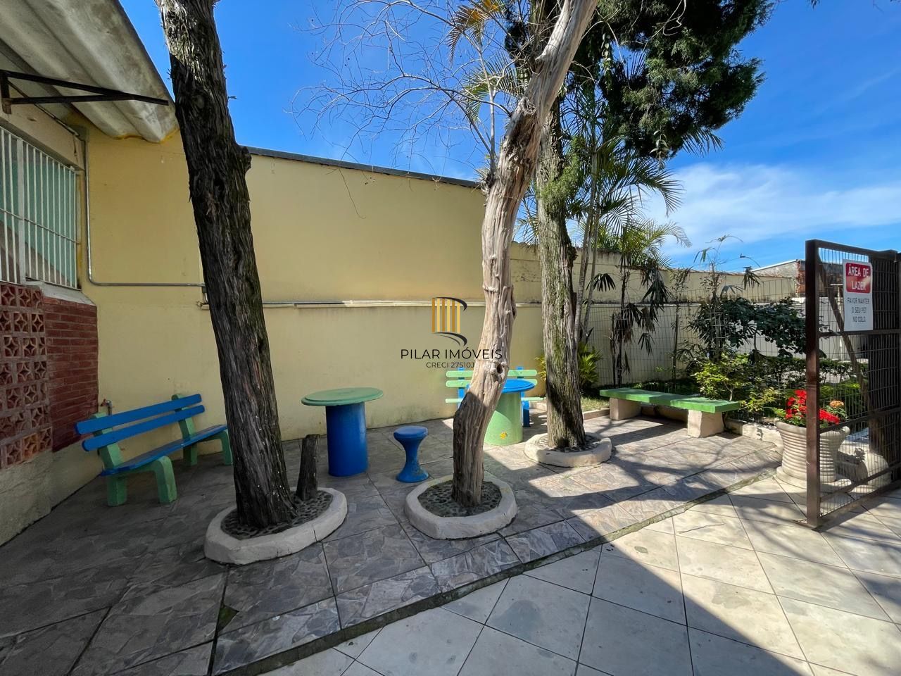 Apartamento de 1 quarto na Rua Engenheiro Francisco Rodolfo Simch no Sarandi