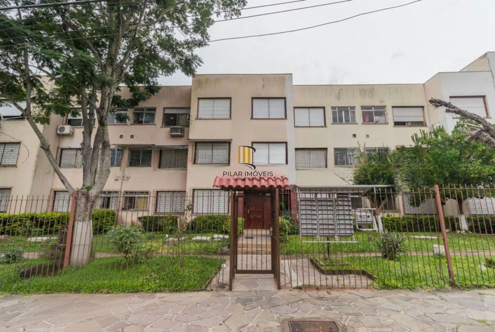 Apartamento de 2 dormitórios no Bairro Morro Santana Porto Alegre.