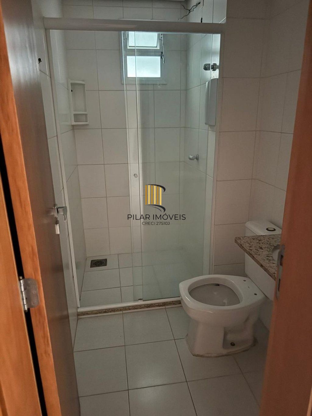 Casa de 3 Quartos e 2 Vagas de garagem em Cachoeirinha.