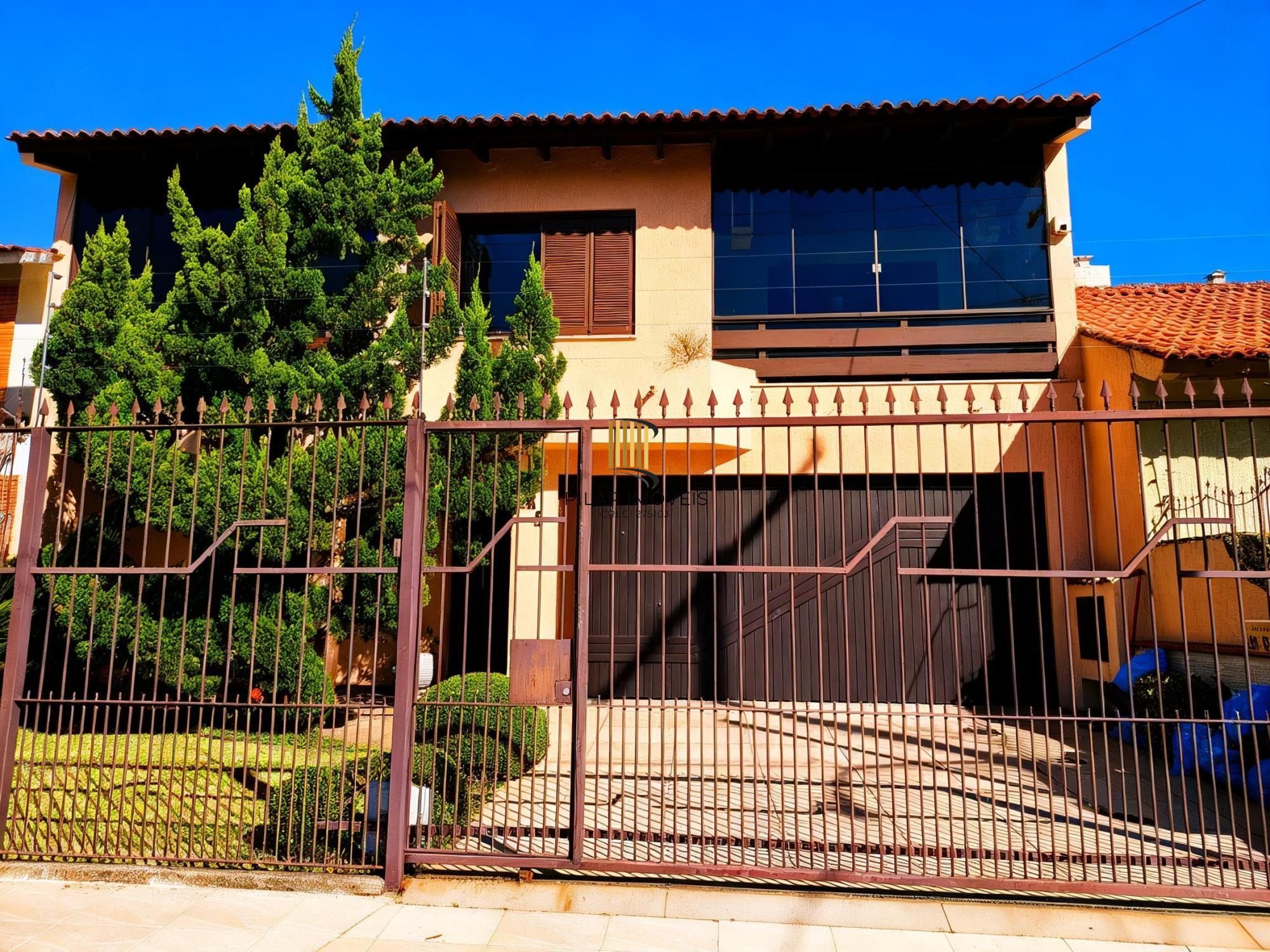 Casa com 4 quartos, piscina, vaga, churrasqueira e Sacada no bairro Jardim Itu