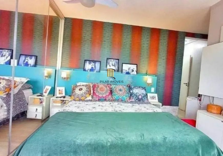 Casa 3 dormitórios no bairro Mário Quintana