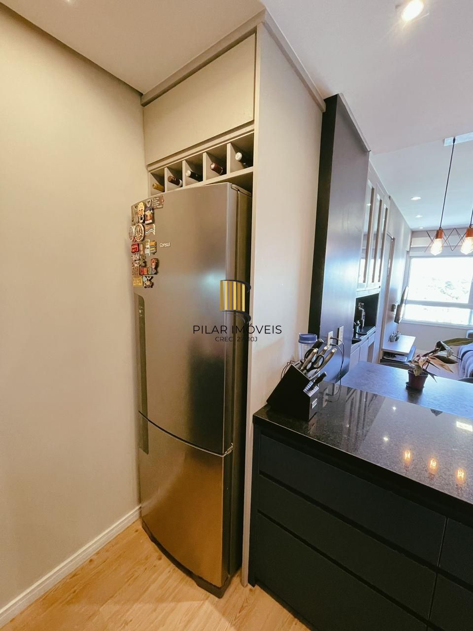Apartamento com 1 dormitório e 1 vaga de garagem no Bairro Partenon