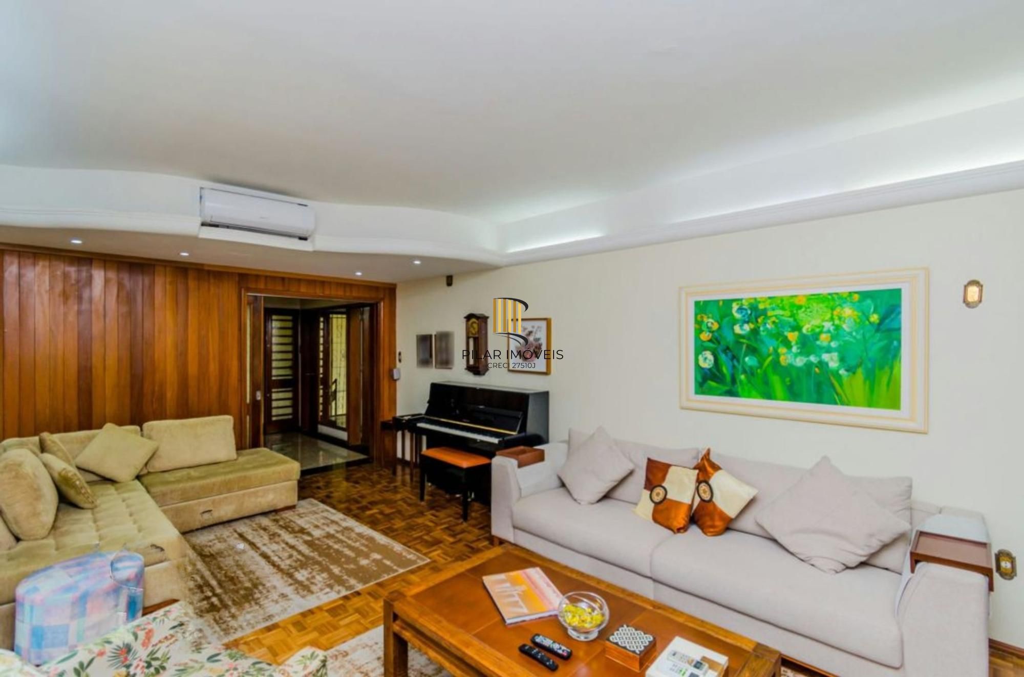 Casa à venda no Jardim Lindóia com piscina e 6 vagas