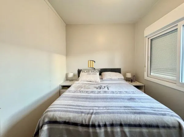 Casa em condomínio com 3 quartos e 2 vagas de garagem em Canoas.