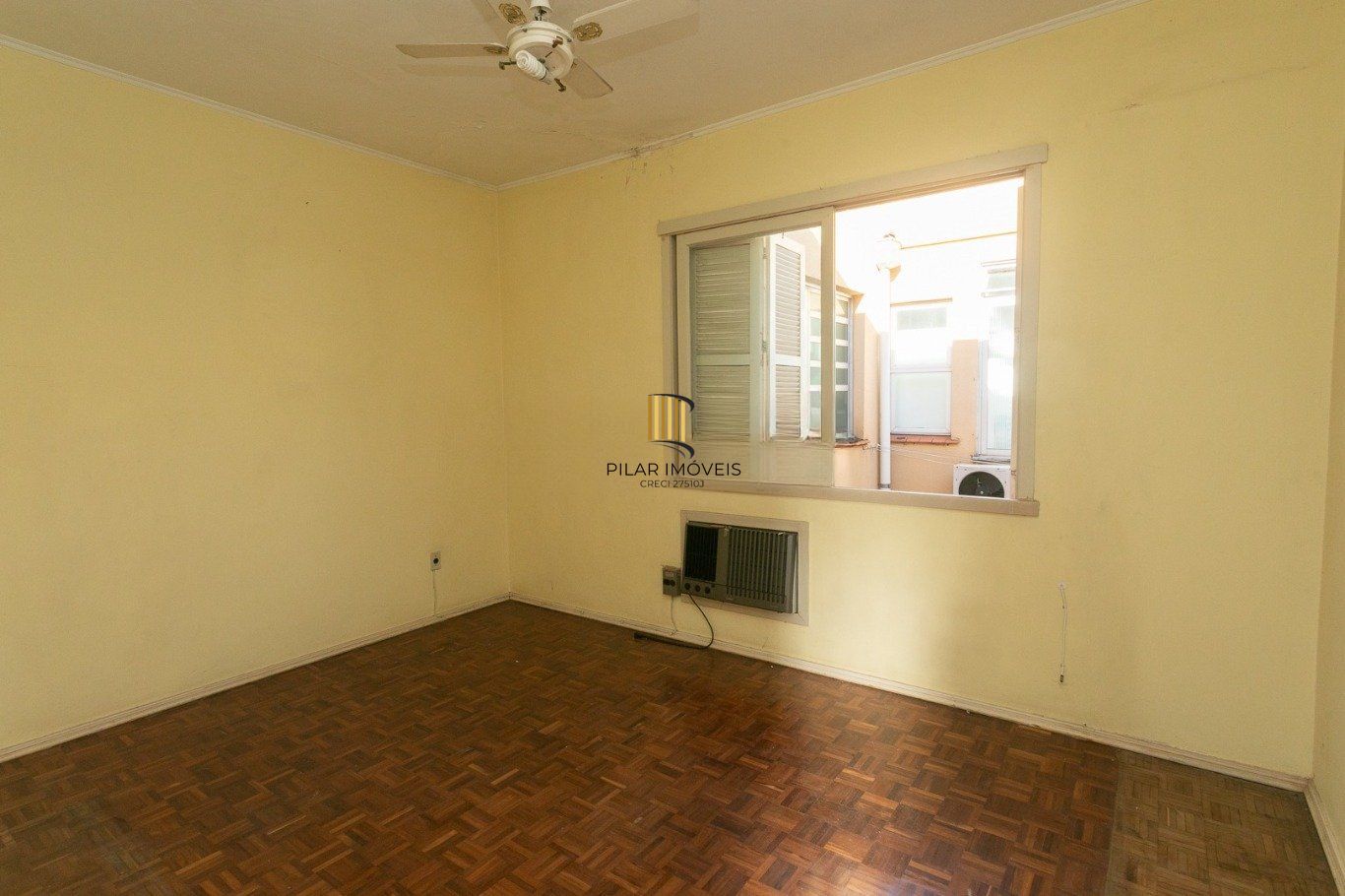 Apartamento de 2 dormitórios no bairro Jardim Lindóia