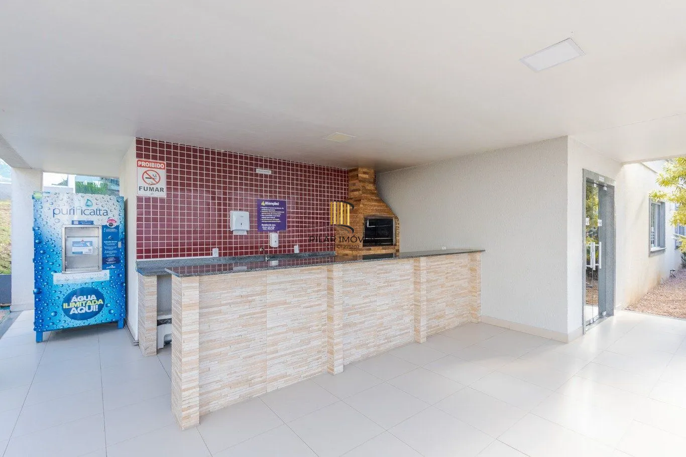 Apartamento de 2 dormitórios e 1 vaga de garagem em Canoas.