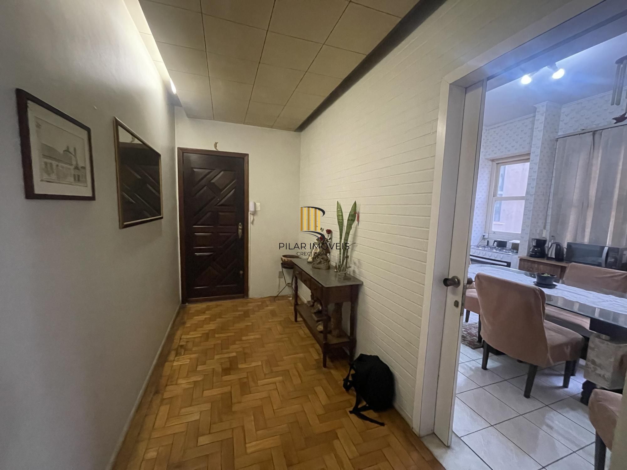 Apartamento 3 quartos com elevador no centro de Porto Alegre para Comprar