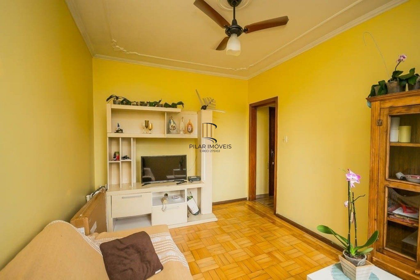 Apartamento à venda com 2 quartos 75 m² no Bairro Menino Deus