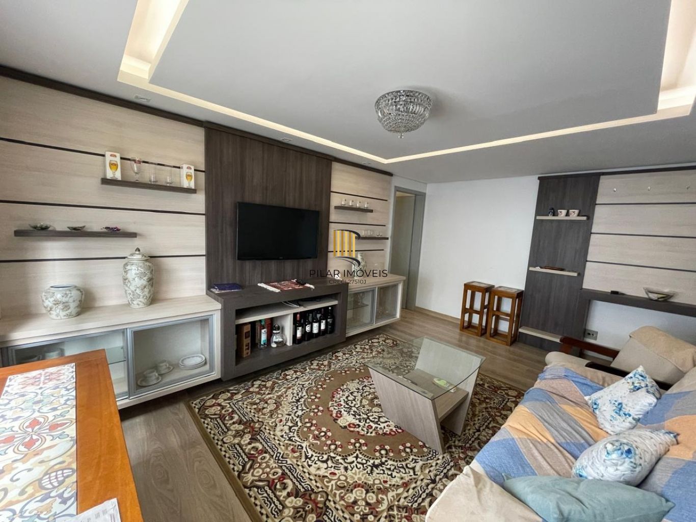 Apartamento à venda com 2 dormitórios no Bairro Cristo Redentor