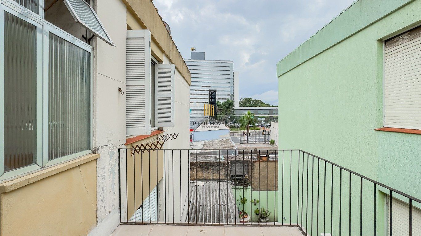Apartamento 2 Quartos, 58m² no bairro Vila Ipiranga – Ótima Localização !