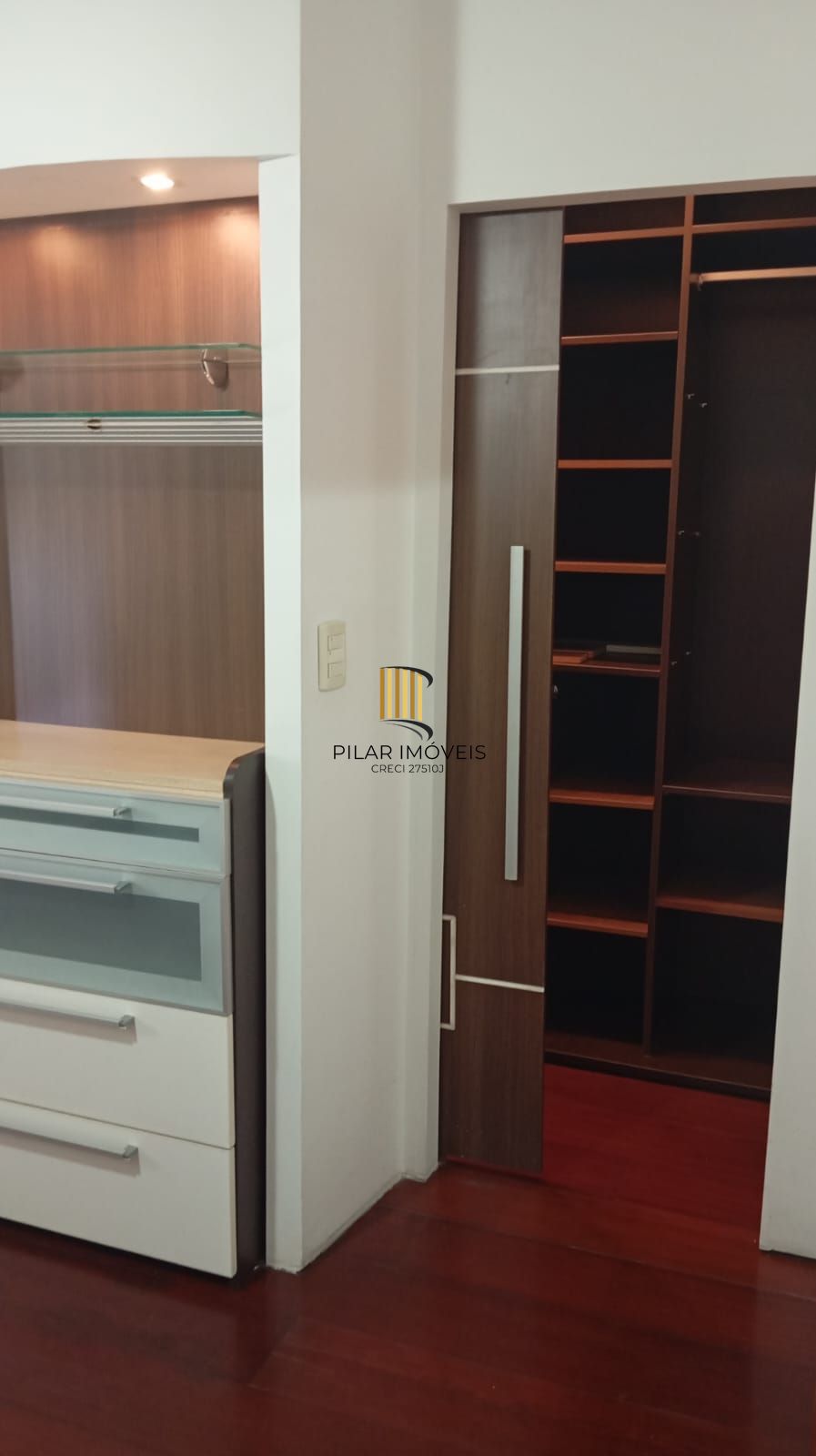 Apartamento a venda 2 dormitórios e 52 m² no bairro Auxiliadora