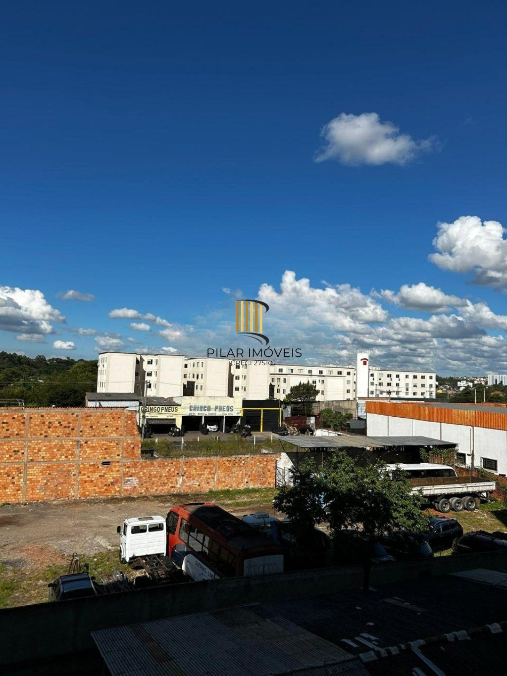 Apartamento de 2 quartos, elevador e 1 vaga no bairro Sarandi
