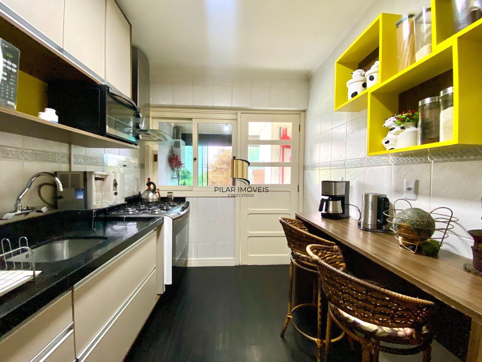 Apartamento com 3 quartos, 2 vagas e elevador no Bairro Vila Ipiranga