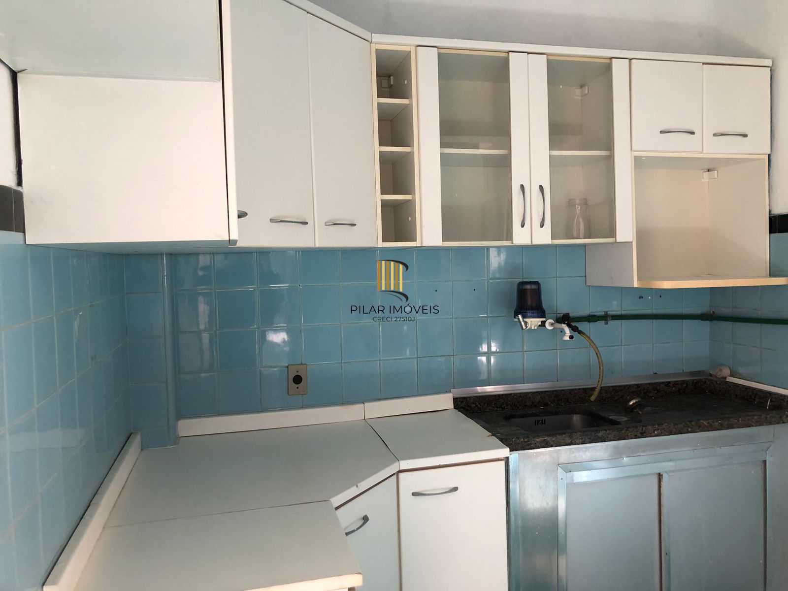Apartamento à venda com 2 quartos 51 m² no Bairro Passo da Areia