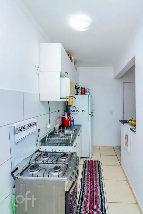 Cobertura com 2 quartos e 1 vaga de garagem na Rua Sadi Castro.