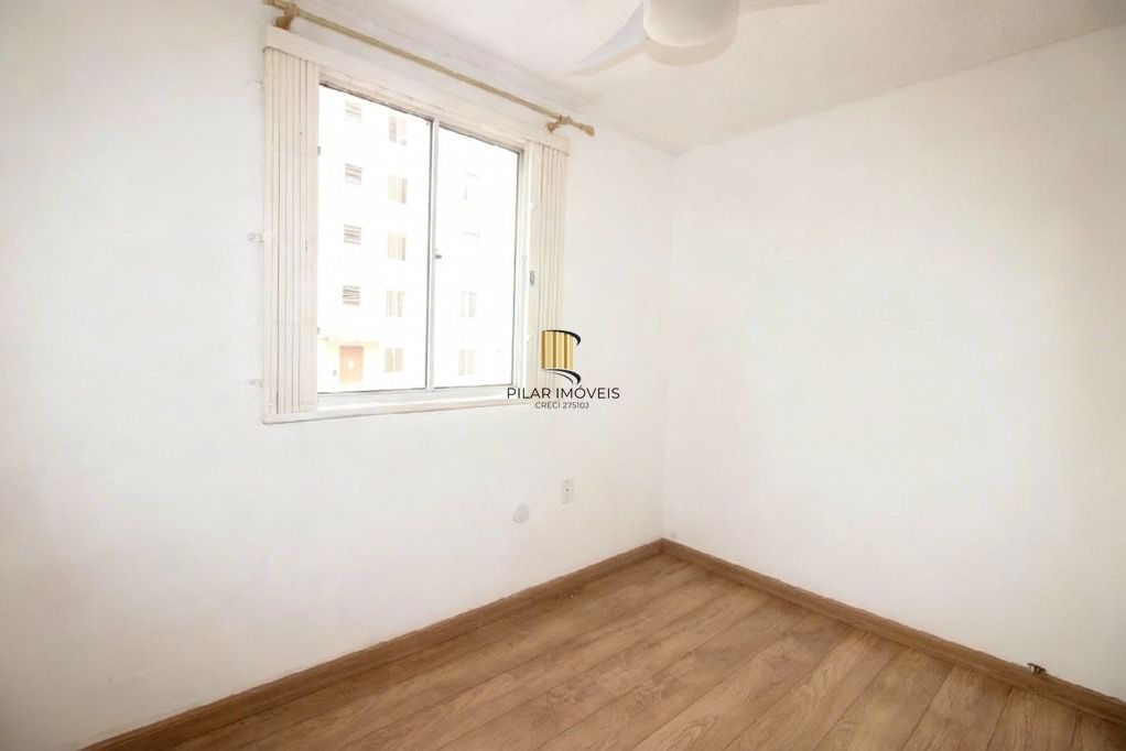 Apartamento  2 quartos com vaga no Bairro Jardim Leopoldina Porto Alegre