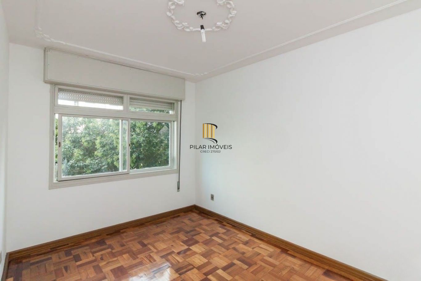 Apartamento de 3 dormitórios no centro Histórico de Porto Alegre.