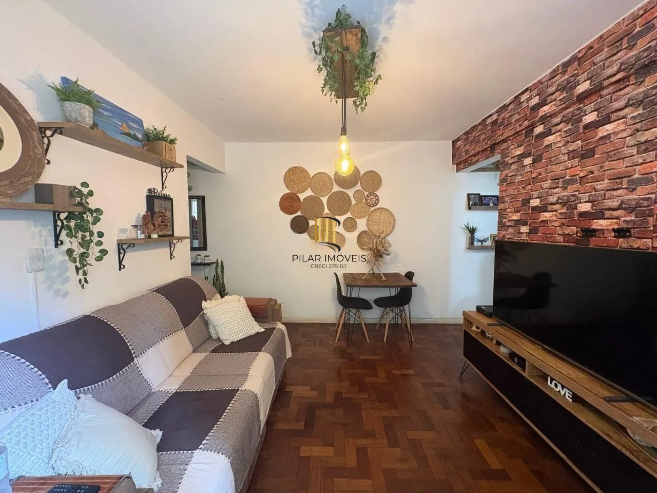 Apartamento 1 Dormitório com 1 vaga e elevador na Protásio Alves