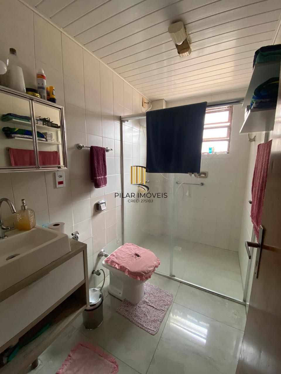 Apartamento térreo garden com 3 dormitórios, 1 suíte, 3 vagas de garagem