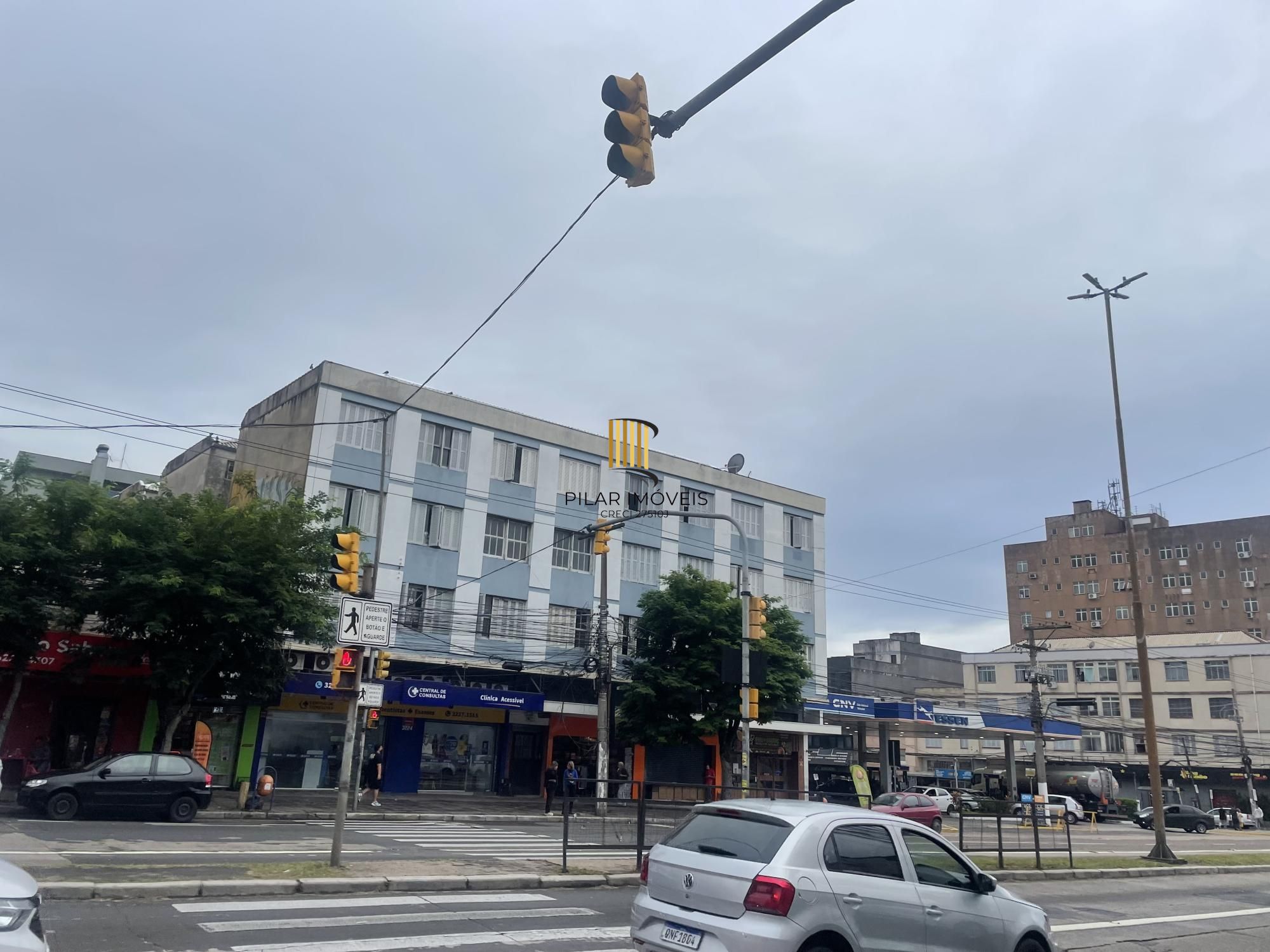 Apartamento 3 dormitórios Av. Assis Brasil