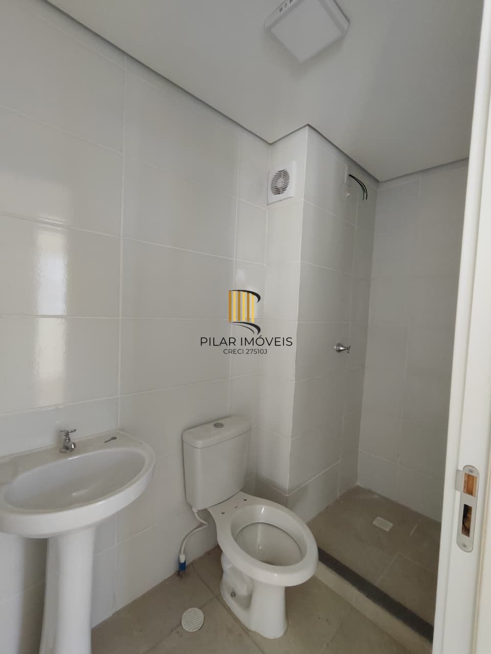 Apartamento com 02 quartos no Bairro Alto Petrópolis e 01 vaga de garagem