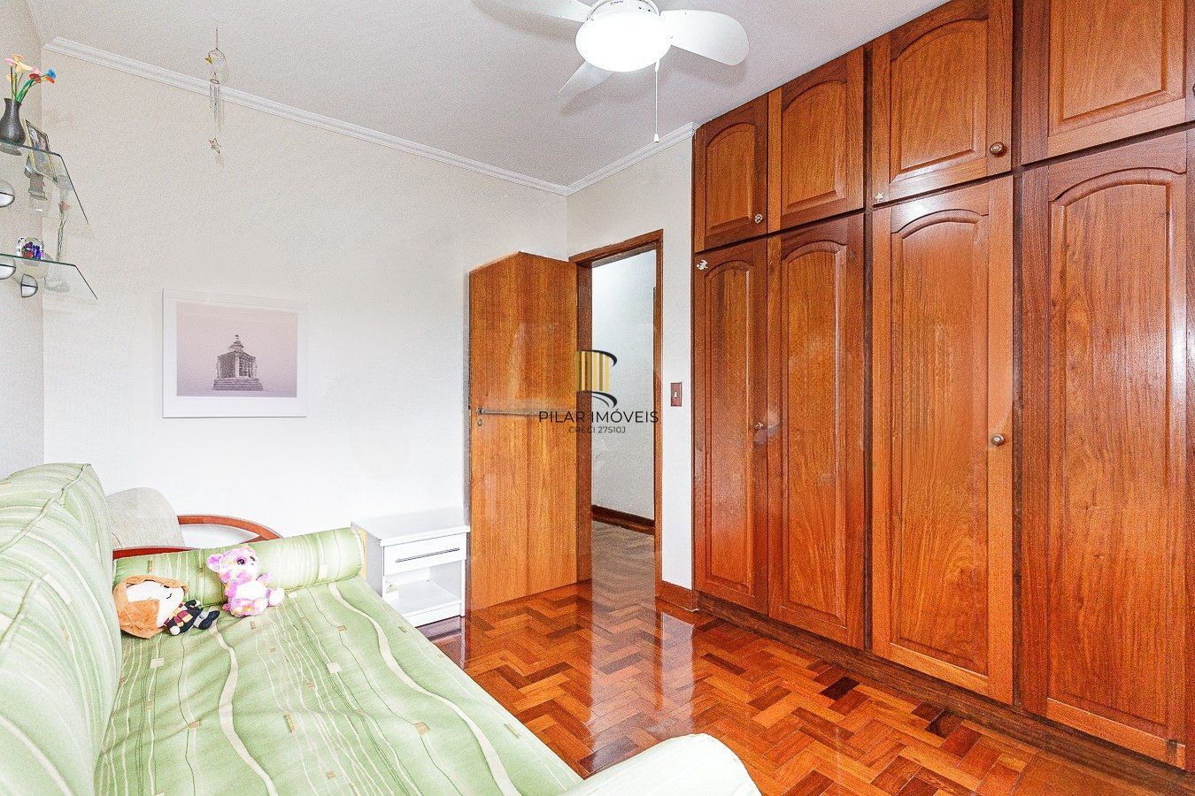 Apartamento de 3 dormitórios no bairro Sarandi