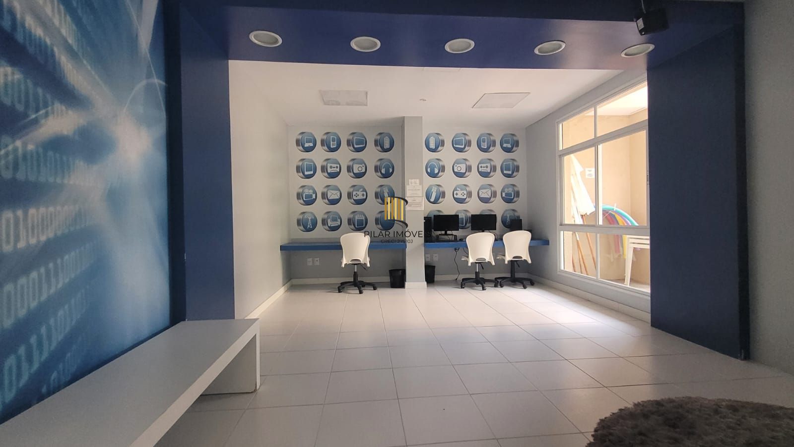 Apartamento mobiliado de 2 quartos, elevador e 1 vaga Jardim Lindóia