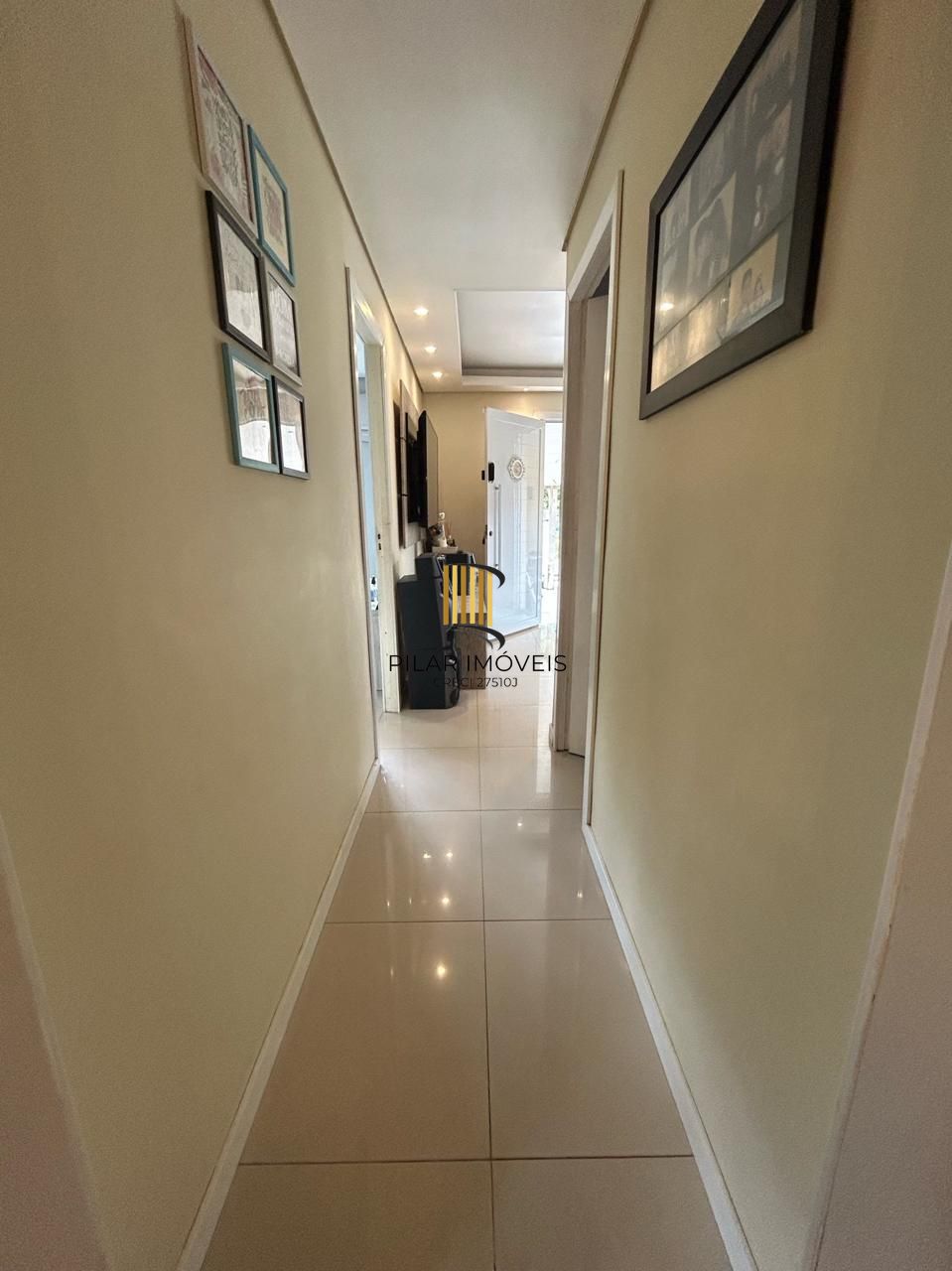 Casa com 4 dormitórios  em Gravataí