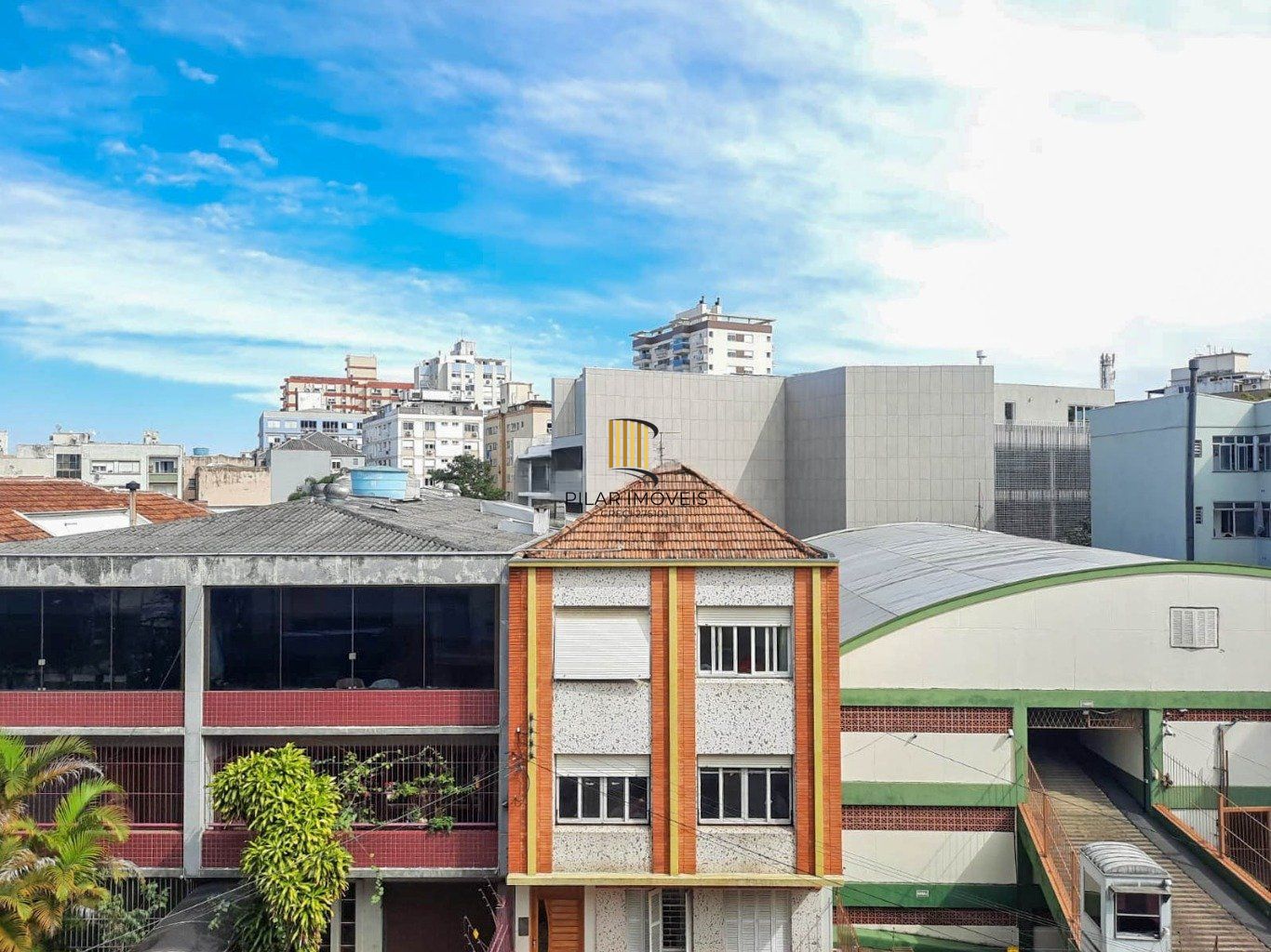 Apartamento 2 dormitórios no Bairro Santana