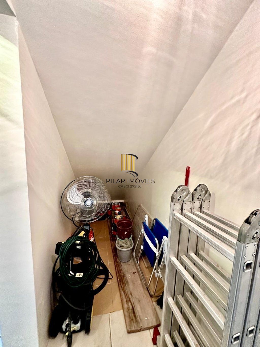 Casa de 3 dormitórios, 2 vagas de garagem em Canoas