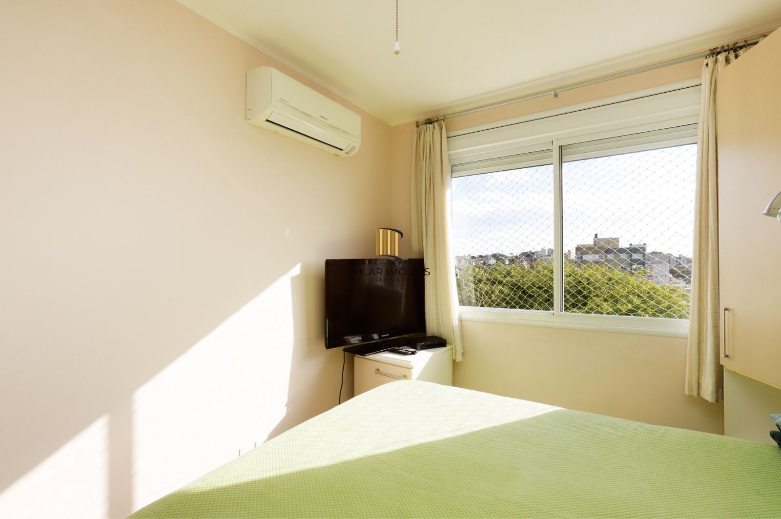 Apartamento de 2 dormitórios no bairro Jardim Lindóia